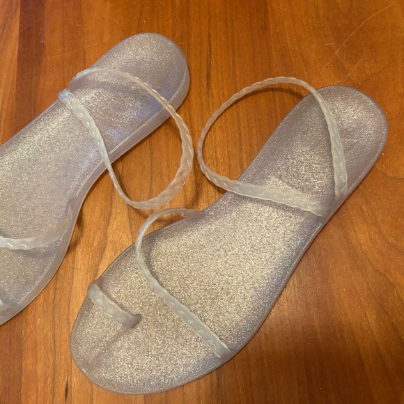 Ancient Greek Sandals--Clear Jelly with Silver Glitter - Picture 1 of 4